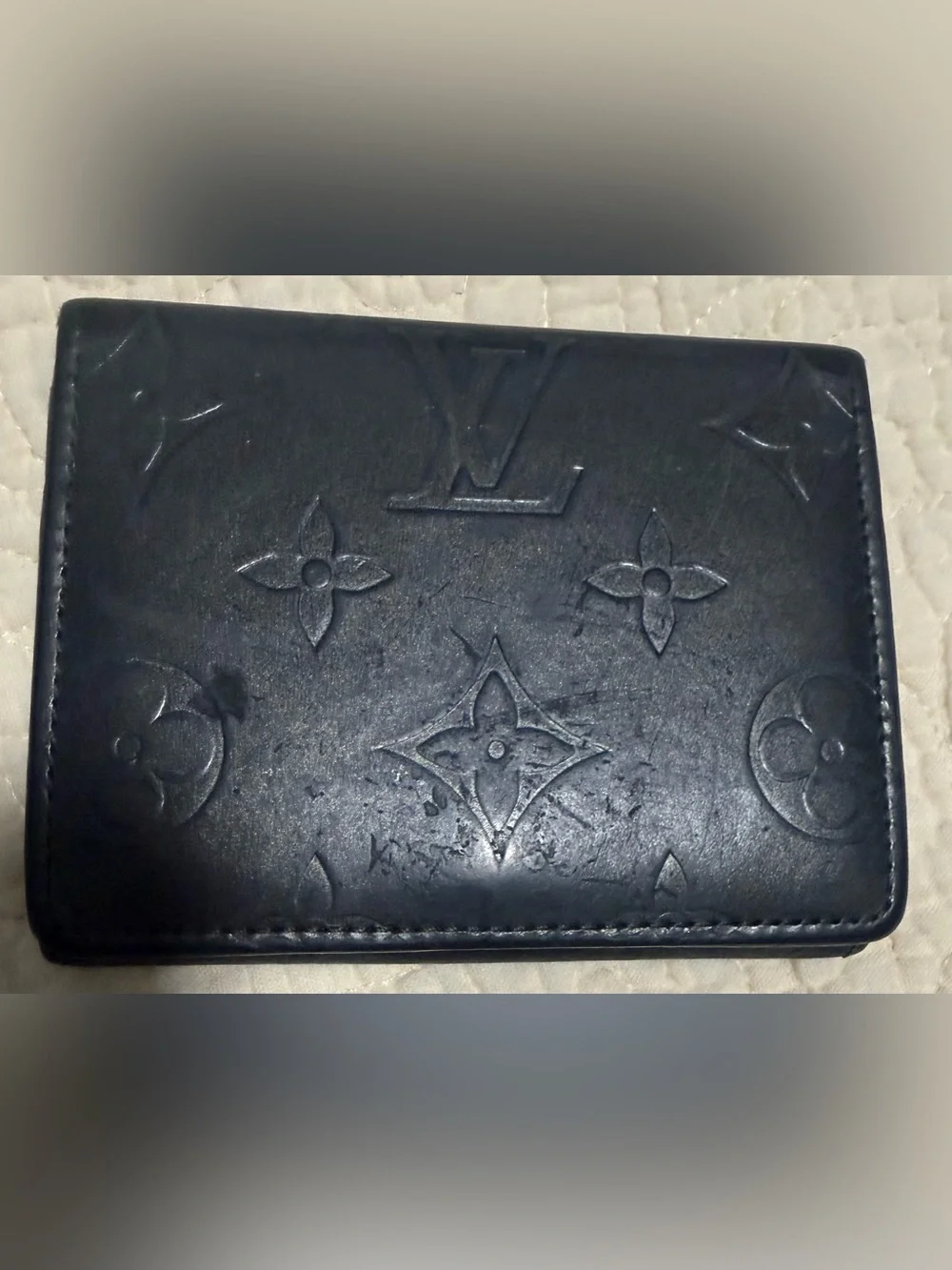 Louis Vutton “Vernis Matt” Black leather compact card/money holder!